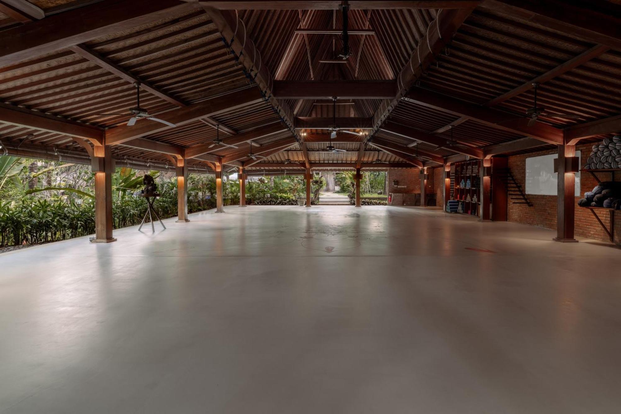 Hotel Komune And Beach Club Bali Keramas Kültér fotó