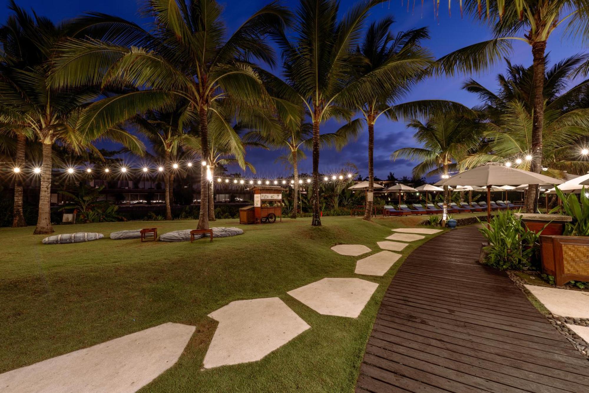 Hotel Komune And Beach Club Bali Keramas Kültér fotó