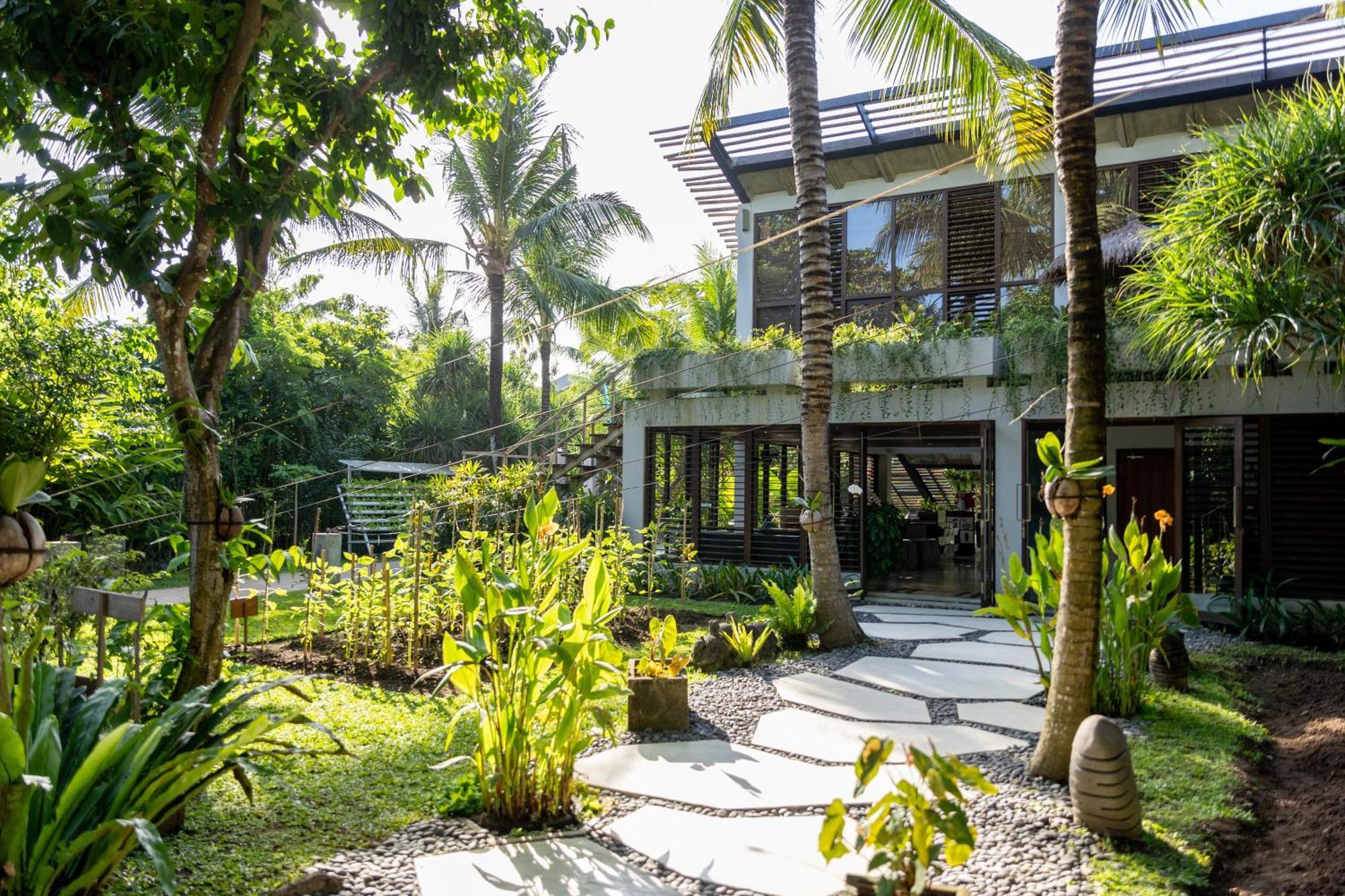 Hotel Komune And Beach Club Bali Keramas Kültér fotó