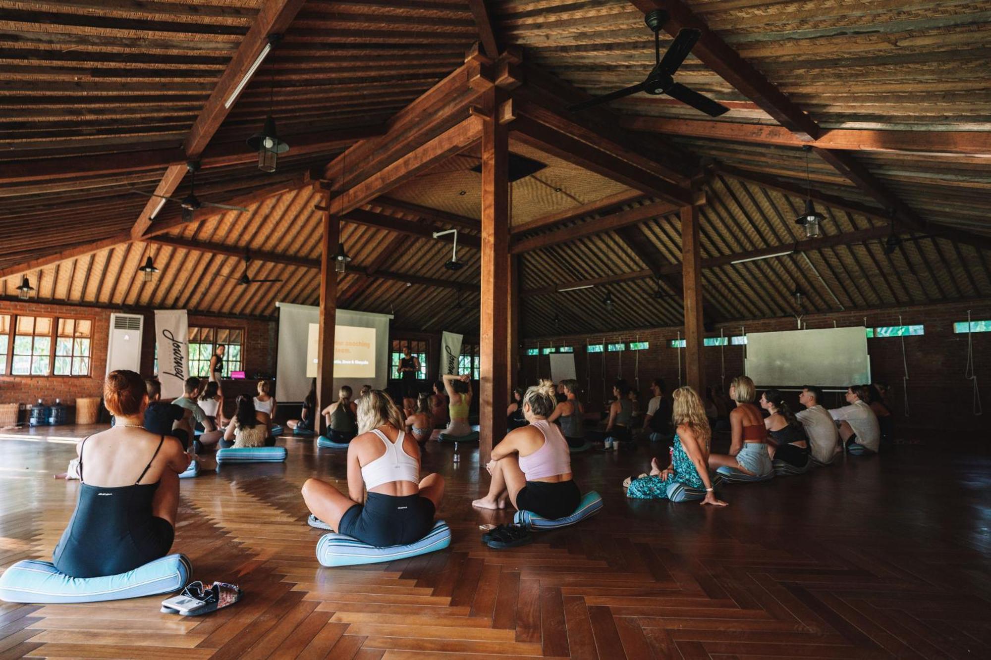 Hotel Komune And Beach Club Bali Keramas Kültér fotó