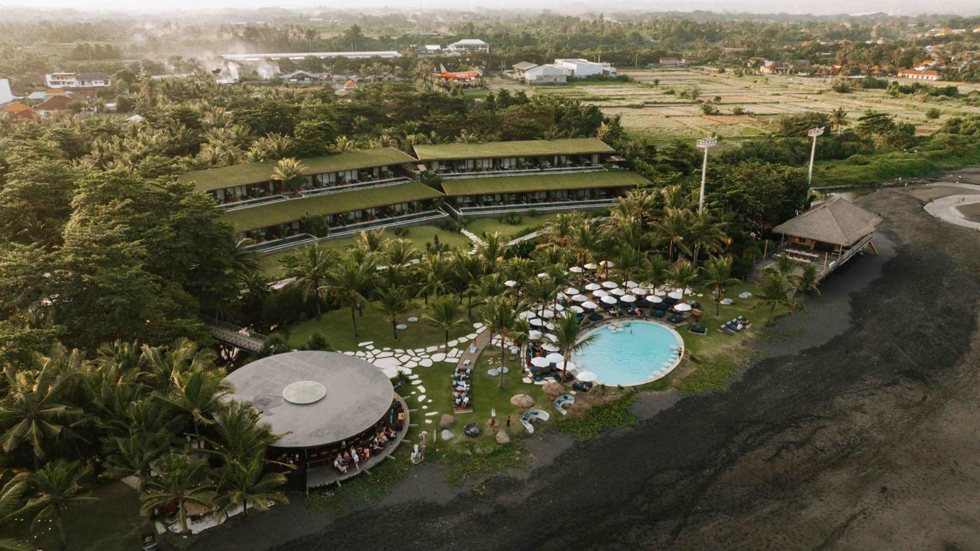Hotel Komune And Beach Club Bali Keramas Kültér fotó
