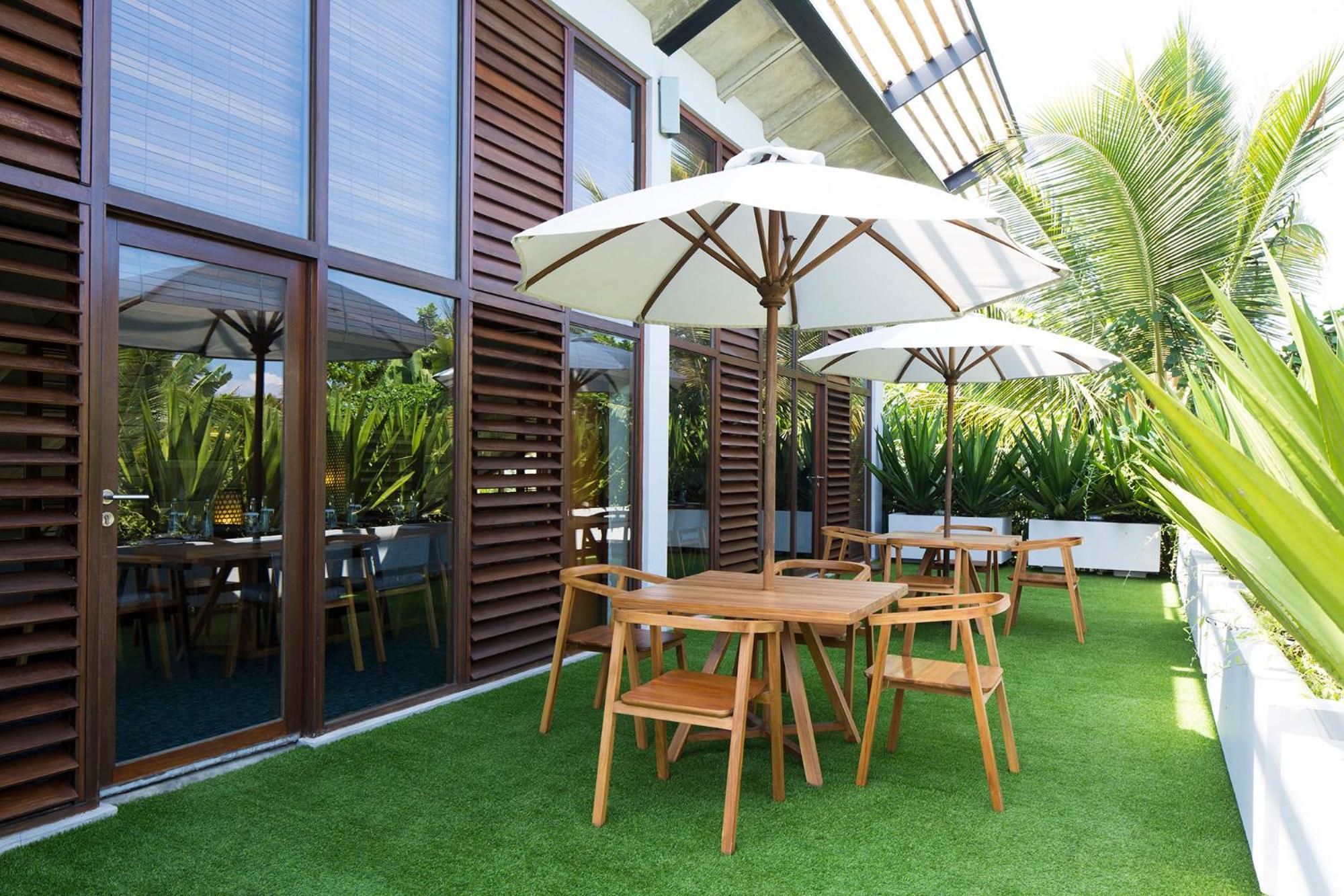 Hotel Komune And Beach Club Bali Keramas Kültér fotó